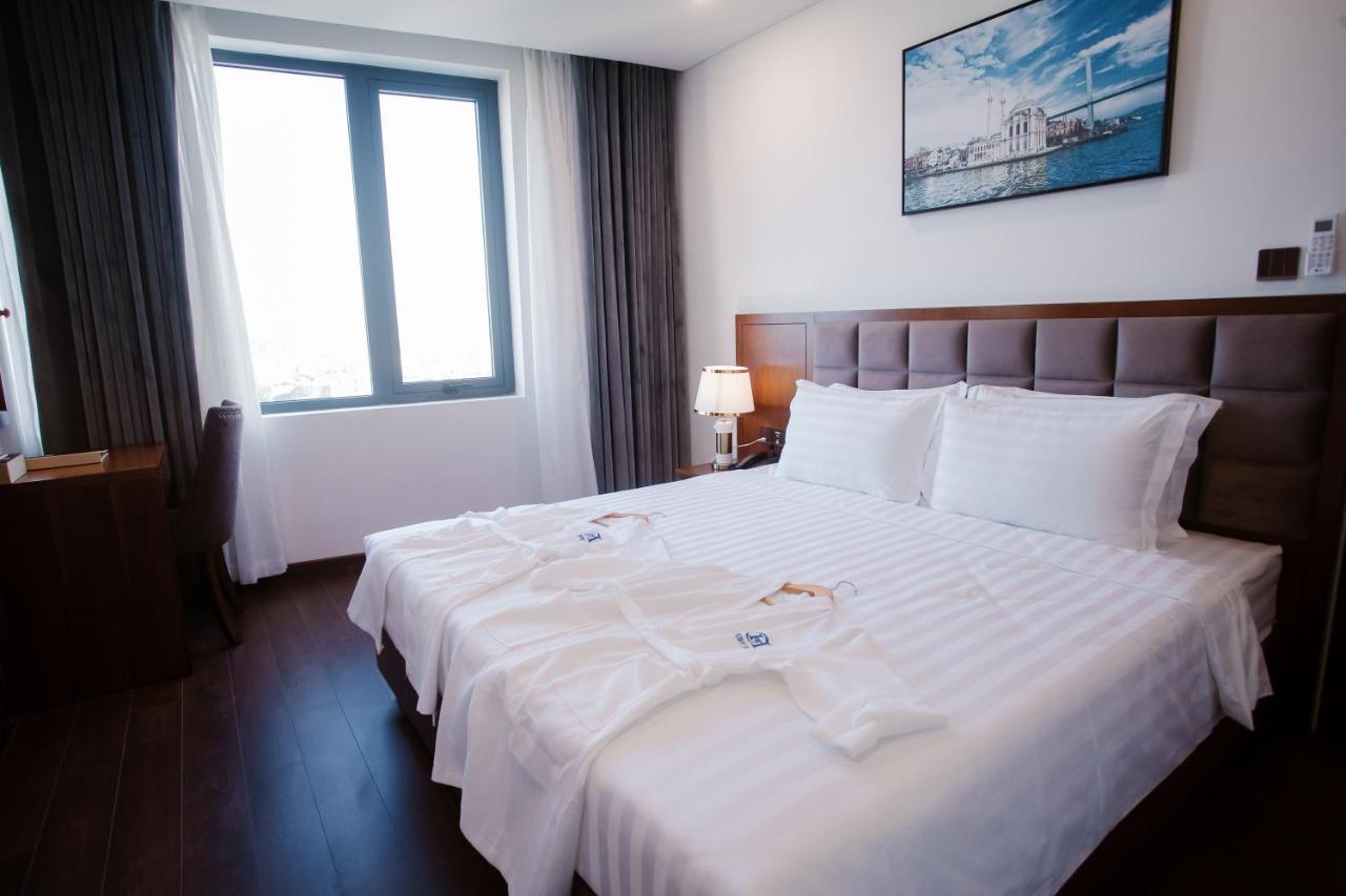 Century Hotel Danang Exterior photo