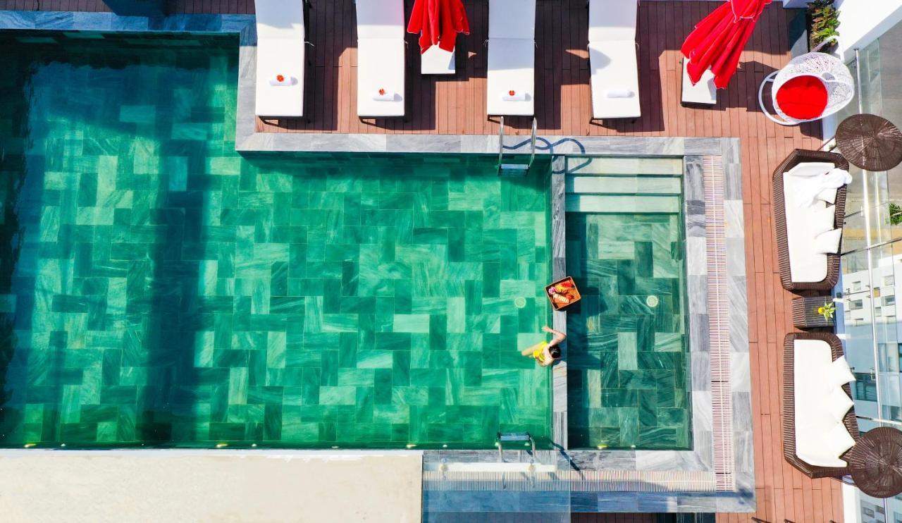 Century Hotel Danang Exterior photo