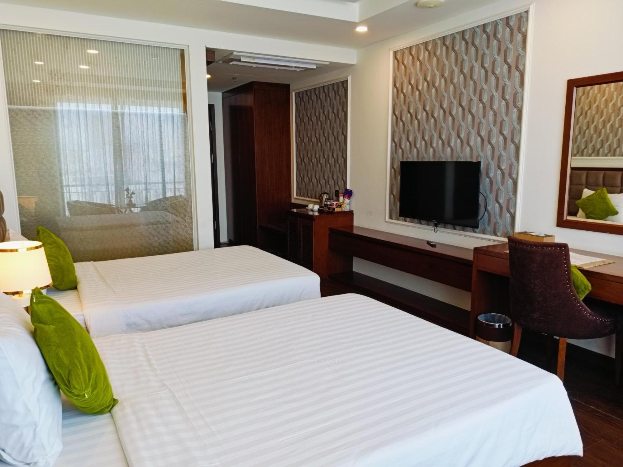 Century Hotel Danang Exterior photo